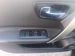 Nissan Qashqai 2013 1.6 DCI TEKNA 4X2-thumb-6