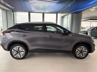 Omoda 5 EV 2026 Premium-thumb-3