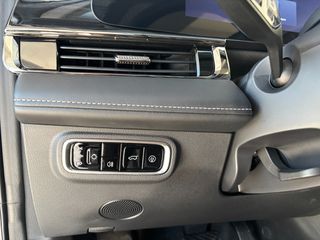 Omoda 5 EV 2026 Premium-thumb-6