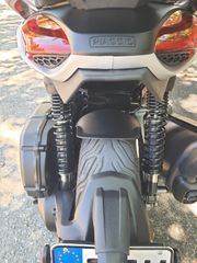 Piaggio Beverly 400 2023 400S HPE-thumb-12