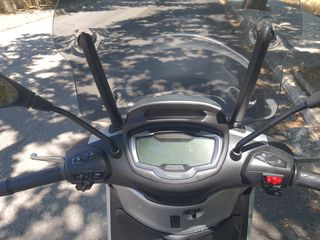 Piaggio Beverly 400 2023 400S HPE-thumb-20