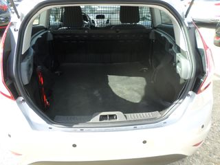Ford Fiesta 2016-thumb-11