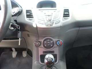 Ford Fiesta 2016-thumb-14