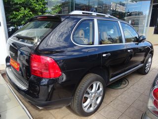 Porsche Cayenne 2005-thumb-4
