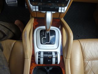 Porsche Cayenne 2005-thumb-14
