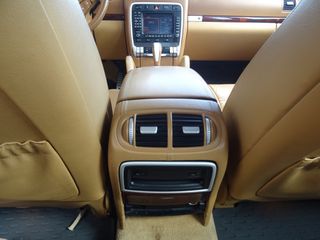 Porsche Cayenne 2005-thumb-20