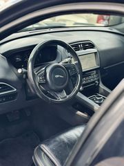 Jaguar F-Pace 2018 R-SPORT PANORAMA-thumb-12