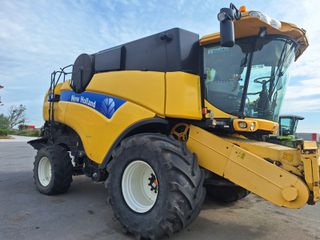 Θεριζοαλωνιστικές New Holland 2008 CX8070-thumb-1