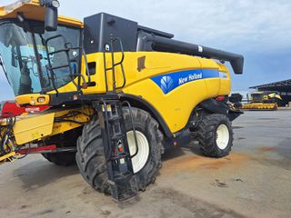 Θεριζοαλωνιστικές New Holland 2008 CX8070-thumb-4