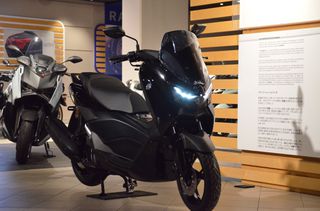 Yamaha NMAX 155 2026 Tech Max-thumb-1