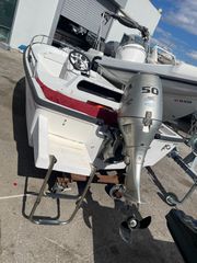 Boston-Whaler 1995 dauntless-thumb-2