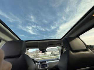 Land Rover Range Rover Evoque 2018 R-DYNAMIC-thumb-11