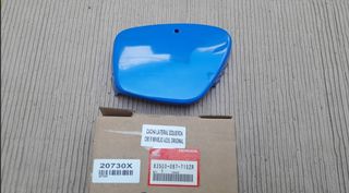 καπάκι εργαλειοθήκης (αριστερό) HONDA C90Z2 6V  -C50Z2 6V