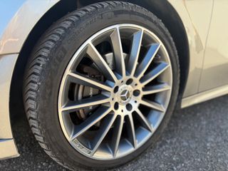 Mercedes-Benz A 250 2020 A-Klasse AMG LINE e 8G-DCT-thumb-12