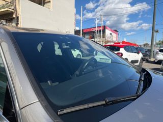 Mercedes-Benz A 250 2020 A-Klasse AMG LINE e 8G-DCT-thumb-11