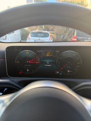 Mercedes-Benz A 250 2020 A-Klasse AMG LINE e 8G-DCT-thumb-29