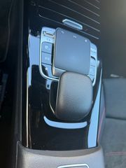 Mercedes-Benz A 250 2020 A-Klasse AMG LINE e 8G-DCT-thumb-31