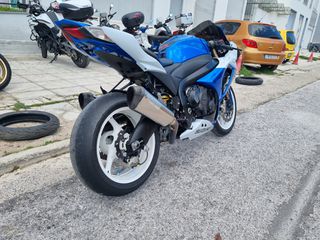 Suzuki GSX-R 1000 2011-thumb-2