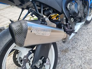 Suzuki GSX-R 1000 2011-thumb-7