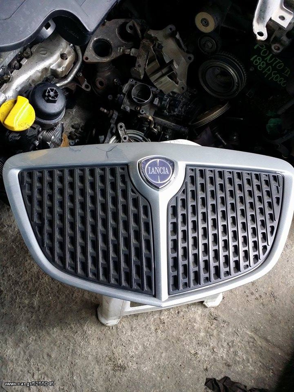ΜΑΣΚΑ LANCIA YPSILON