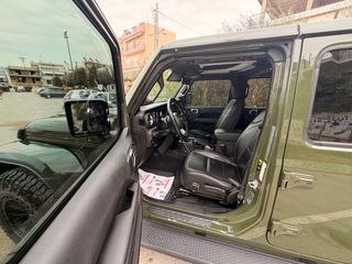 Jeep Gladiator 2021 OVERLAND -4X4 -FULL EXTRAS-thumb-28