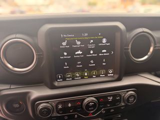 Jeep Gladiator 2021 OVERLAND -4X4 -FULL EXTRAS-thumb-71