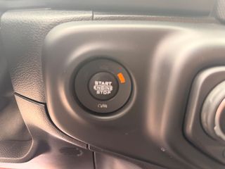 Jeep Gladiator 2021 OVERLAND -4X4 -FULL EXTRAS-thumb-75
