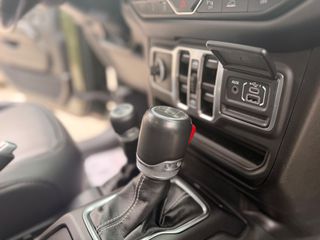 Jeep Gladiator 2021 OVERLAND -4X4 -FULL EXTRAS-thumb-43