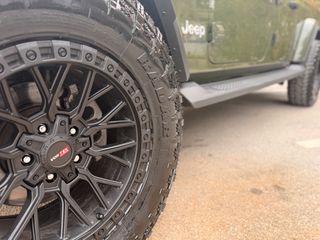 Jeep Gladiator 2021 OVERLAND -4X4 -FULL EXTRAS-thumb-14