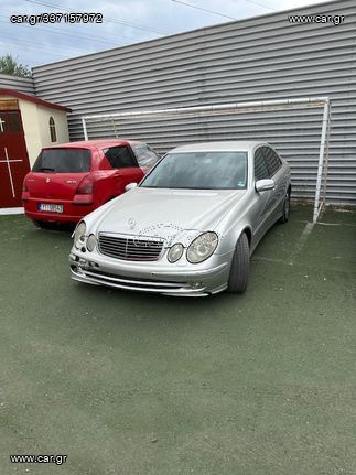 Mercedes-Benz 220 E 220 '02