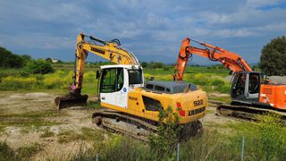 Εκσκαφέας Με Ερπύστριες Liebherr 2014 R 922 NLC-thumb-3