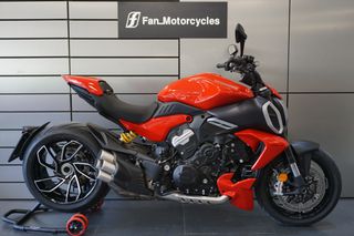 Ducati Diavel 2024 V4-thumb-18