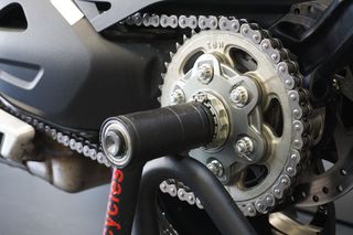 Ducati Diavel 2024 V4-thumb-22
