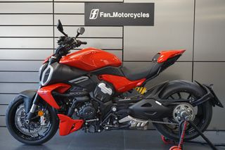 Ducati Diavel 2024 V4-thumb-2