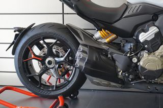 Ducati Diavel 2026 V4 RS  αμεσα διαθέσιμο !!!-thumb-2