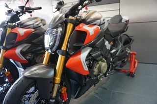 Ducati Diavel 2026 V4 RS  αμεσα διαθέσιμο !!!-thumb-16