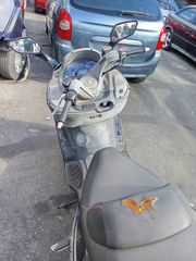 Sym GTS 300i EVO 2011-thumb-4