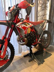 Beta RR 300 2019 BETA 300RR-thumb-3