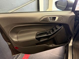 Ford Fiesta 2015 TITANIUM FULL EXTRA KEYLESS-thumb-7