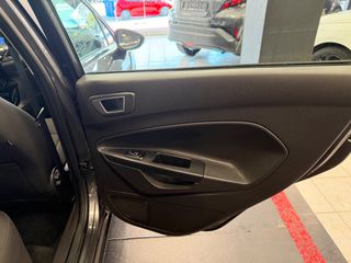 Ford Fiesta 2015 TITANIUM FULL EXTRA KEYLESS-thumb-13