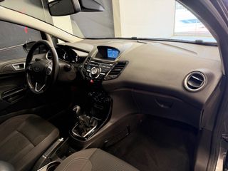 Ford Fiesta 2015 TITANIUM FULL EXTRA KEYLESS-thumb-16