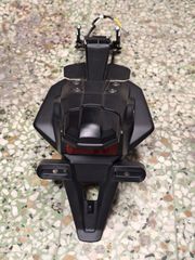 Βάση πινακίδας με φανό yamaha mt 09 2021