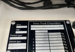Volvo 2018 FH 460 ADR-thumb-17