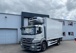 Ψυγείο Mercedes-Benz 2012 AXOR 1824