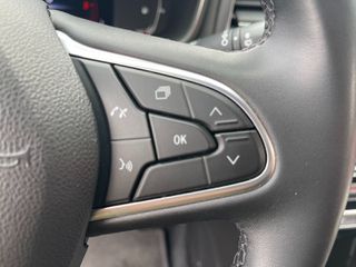 Renault Megane 2020 1.5 blue dCi Business-thumb-25