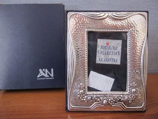 Ασημένια κορνίζα 10x8εκ