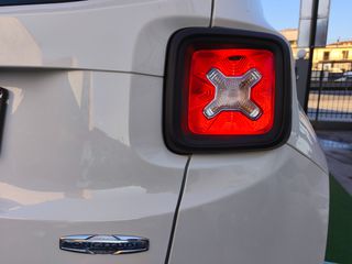 Jeep Renegade 2017 1.4 MULTIAIR 140 ps CLIMA-thumb-8