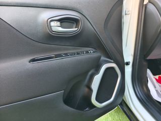 Jeep Renegade 2017 1.4 MULTIAIR 140 ps CLIMA-thumb-15