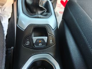 Jeep Renegade 2017 1.4 MULTIAIR 140 ps CLIMA-thumb-25