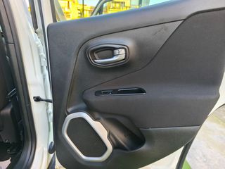 Jeep Renegade 2017 1.4 MULTIAIR 140 ps CLIMA-thumb-34